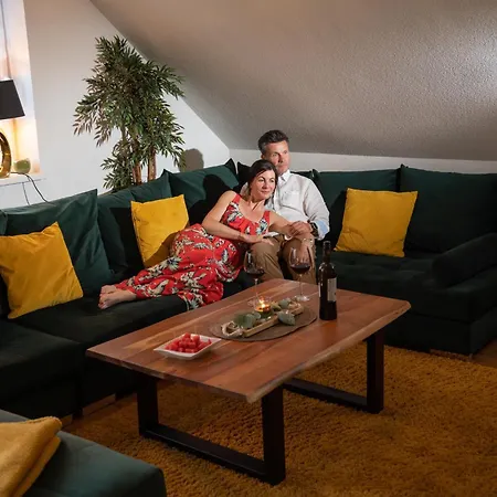 Traumferienwohnungen Apartmán Georgenthal (Thuringia)